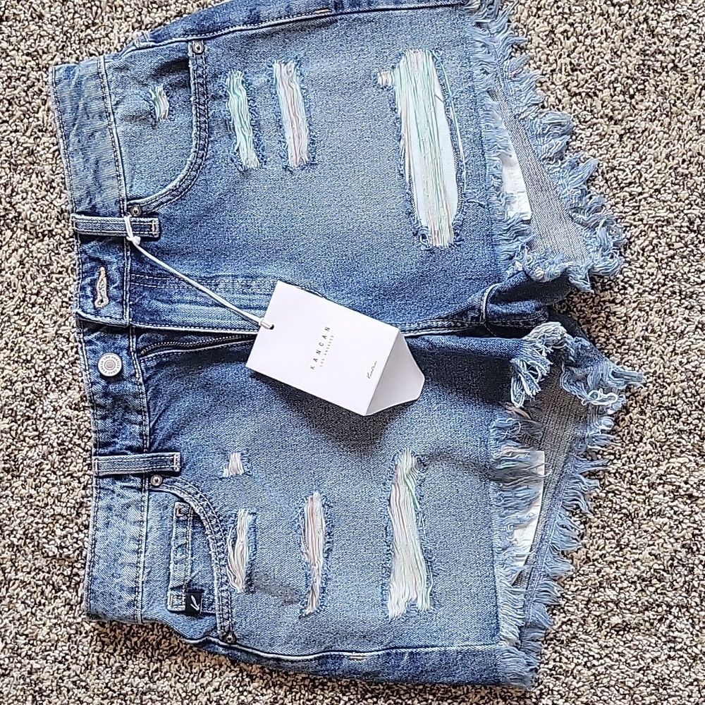 Brand new high rise kancan shorts size 7/27